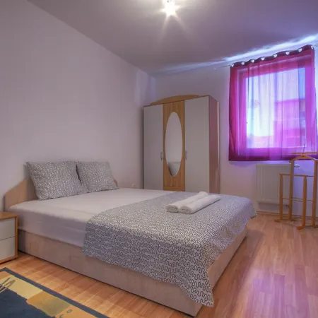 Peace Apartment