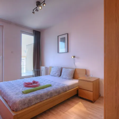 Peace Apartment